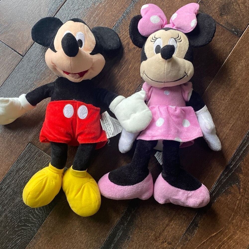 Mickey and Minnie Mouse plush pair lot of 2 Disney stuffed animal 17 inches